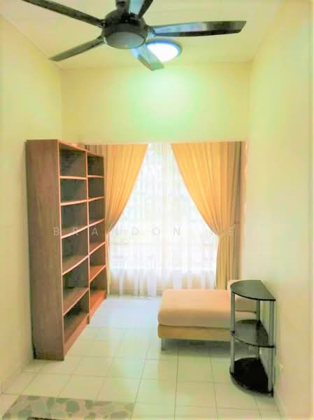 2-storey Terraced House for Sale in Bandar Putra Permai (Seri Kembangan) - Brandon Yee - Study - PropertyGuru.com.my