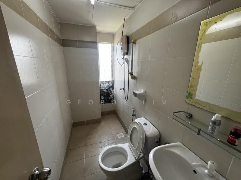 Condominium for Sale at The Heron Residency - George Lim - Bathroom - PropertyGuru.com.my