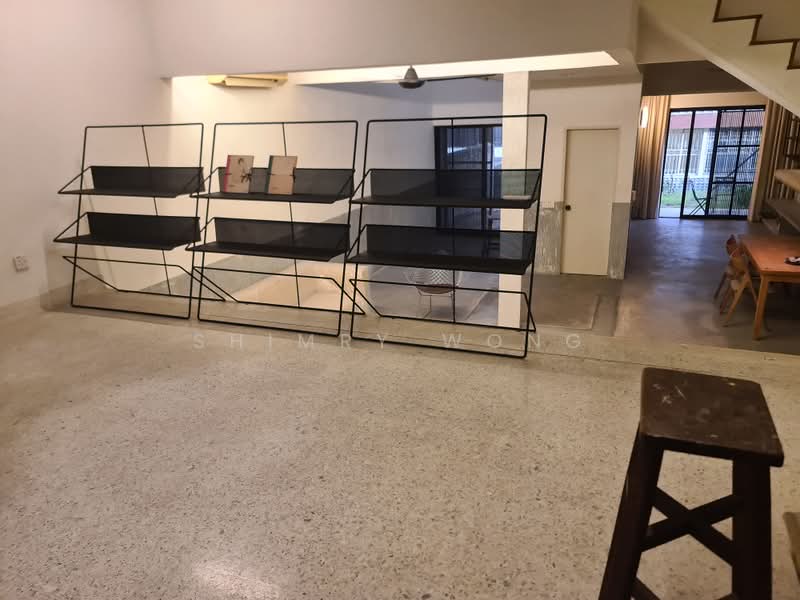 Rumah Teres 2-Tingkat untuk Dijual di Taman Desa (Kuala Lumpur) - Shimry Wong - Living Room - PropertyGuru.com.my