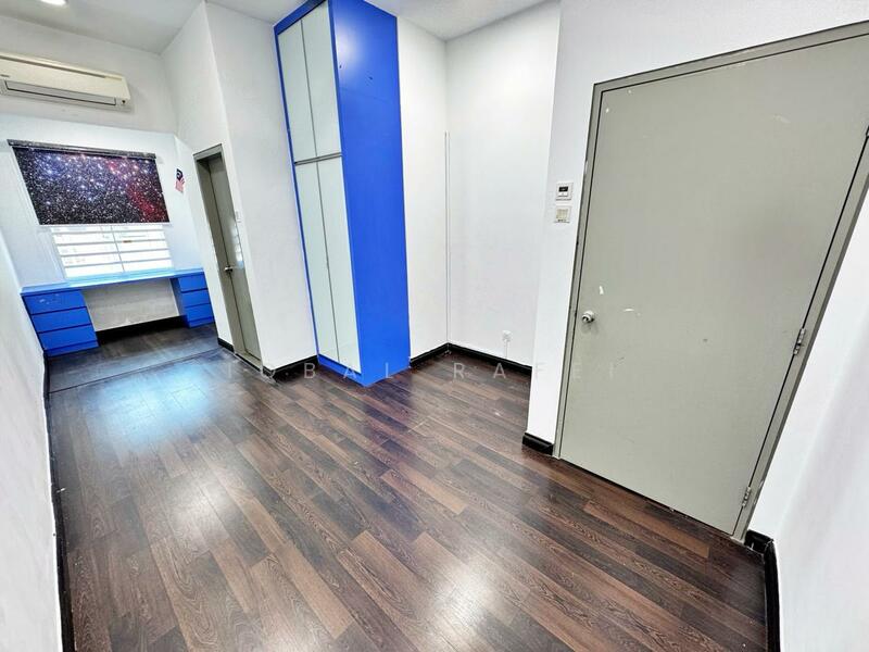 2-storey Terraced House for Sale in Taman TTDI Grove (Kajang) - Iqbal Rafei - Study - PropertyGuru.com.my