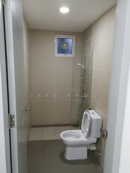Tropicana Bay Residences untuk Untuk Disewa - RM 2,800 /bulan, Mac 2026 - Bathroom - PropertyGuru.com.my