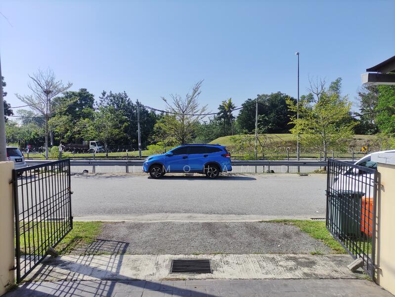 2-storey Terraced House for Sale in Saujana Rawang (Rawang) - Adi Mohamad - Exterior - PropertyGuru.com.my