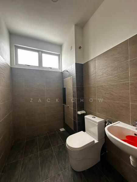 2-storey Terraced House for Sale in Taman Impian Emas (Skudai) - Zack Chow - Bathroom - PropertyGuru.com.my