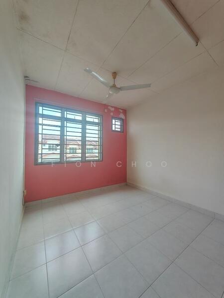 2-storey Terraced House for Sale in Taman Bestari Indah (Ulu Tiram) - Fion Choo - Interior - PropertyGuru.com.my