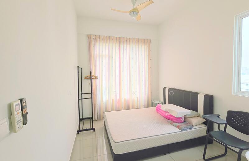 Condominium for Sale at SummerSkye Residences - Angie Khoo - Bedroom - PropertyGuru.com.my
