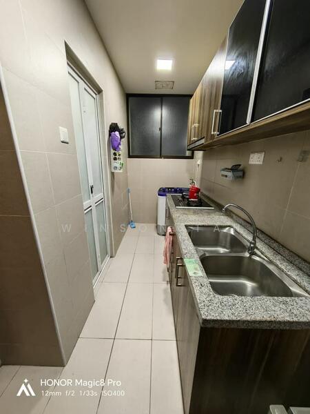 D'Secret Garden (Pangsapuri Kempas Indah) untuk Untuk Dijual - RM 488,888, Feb 2026 - Kitchen - PropertyGuru.com.my