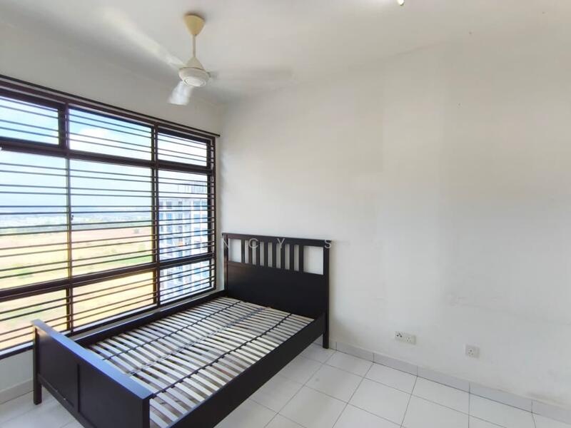 Apartment for Sale at Seri Austin Residence (Pangsapuri Seri Austin) - Vincy Sia - Bedroom - PropertyGuru.com.my
