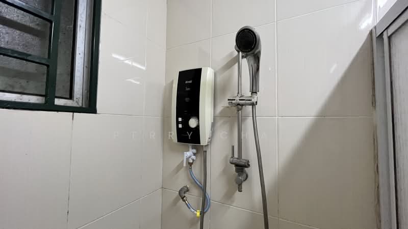 OUG Parklane untuk Untuk Disewa - RM 1,500 /bulan, Mac 2026 - Bathroom - PropertyGuru.com.my