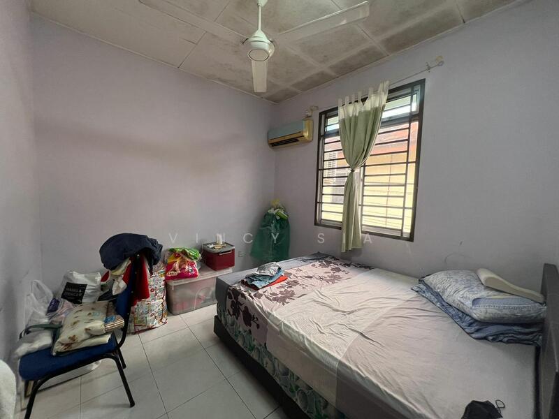 2-storey Terraced House for Sale in Taman Bestari Indah (Ulu Tiram) - Vincy Sia - Bedroom - PropertyGuru.com.my