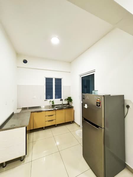 Condominium for Rent at Havana Beach Residences - Jerry Tan - Kitchen - PropertyGuru.com.my