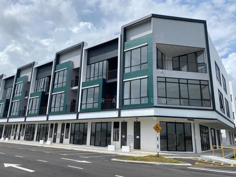 Shop / Office for Rent in Austin Crest (Johor Bahru) - Lilara Tiew - Exterior - PropertyGuru.com.my