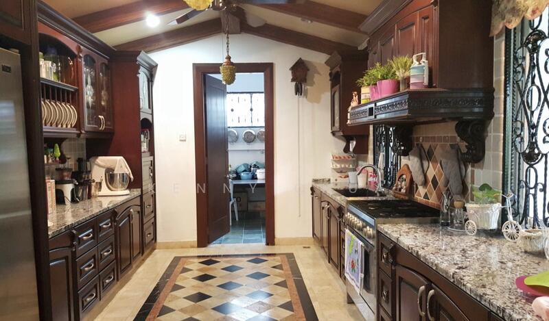 Bungalow for Sale in Glenmarie (Selangor) - Kenny Chua - Kitchen - PropertyGuru.com.my