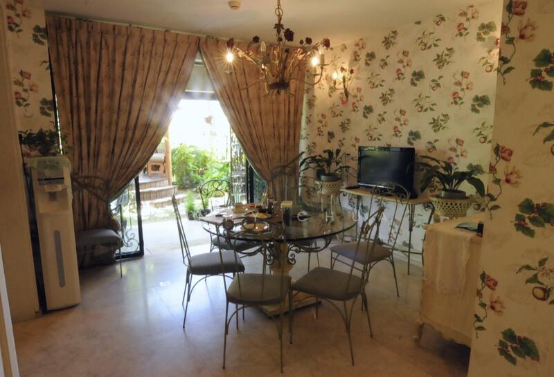 Bungalow for Sale in Glenmarie (Selangor) - Kenny Chua - Dining Room - PropertyGuru.com.my