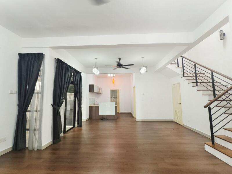 Cluster House for Sale in Taman Adda Heights (Tebrau) - Shirene Lee - Living Room - PropertyGuru.com.my