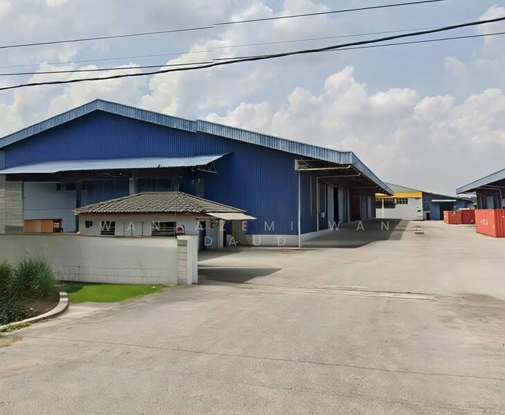 Warehouse for Rent in Port Klang (Pelabuhan Klang) (Selangor) - Wan Azemi Wan Daud - Exterior - PropertyGuru.com.my