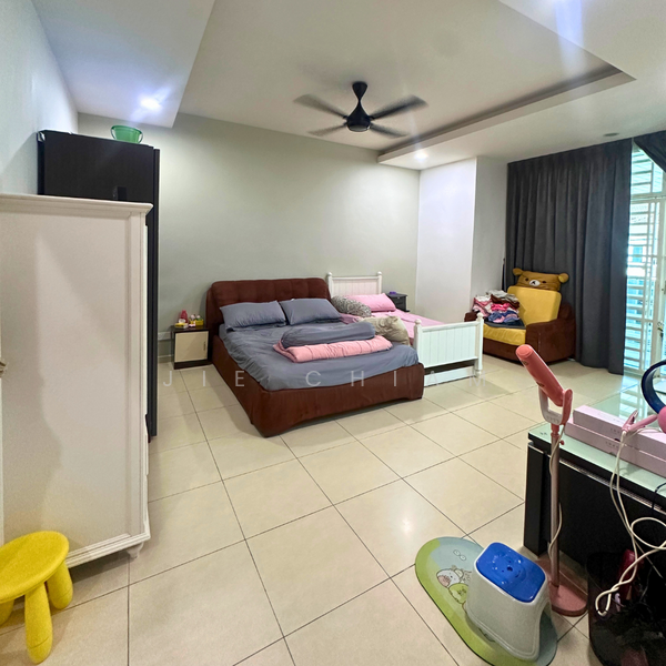 3-storey Terraced House for Sale in Taman Merbau Indah (Butterworth) - Jie Chiam - Bedroom - PropertyGuru.com.my