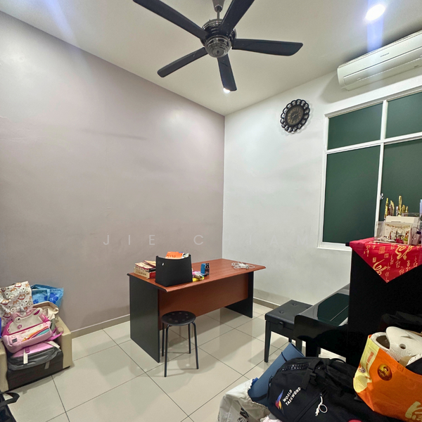 3-storey Terraced House for Sale in Taman Merbau Indah (Butterworth) - Jie Chiam - Study - PropertyGuru.com.my