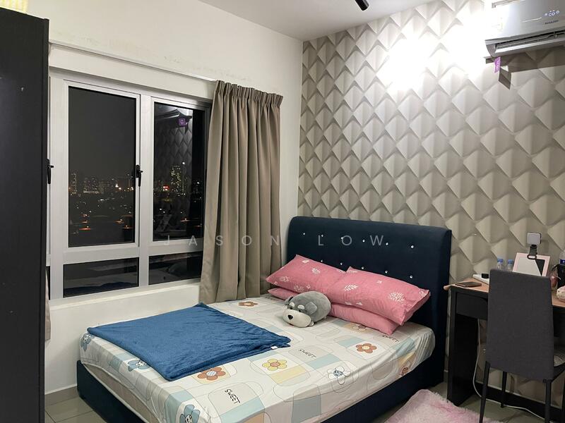 The Edge Residence untuk Untuk Disewa - RM 1,750 /bulan, Feb 2026 - Bedroom - PropertyGuru.com.my