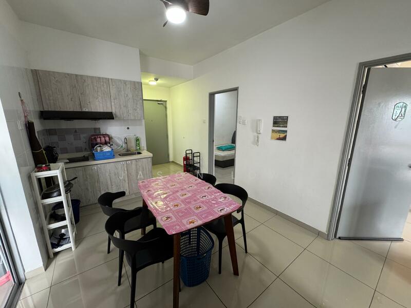 The Edge Residence untuk Untuk Disewa - RM 1,750 /bulan, Feb 2026 - Kitchen - PropertyGuru.com.my