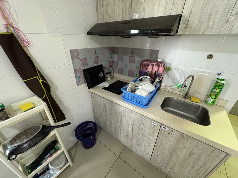 The Edge Residence untuk Untuk Disewa - RM 1,750 /bulan, Feb 2026 - Kitchen - PropertyGuru.com.my