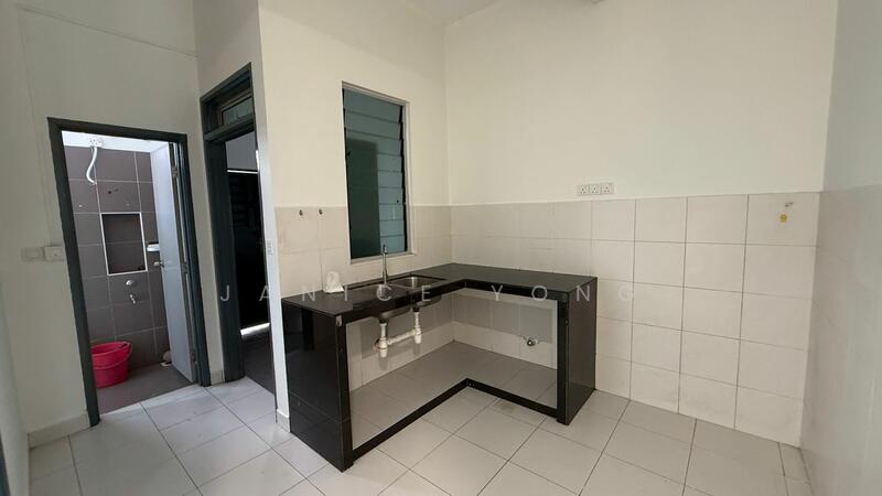 2-storey Terraced House for Sale in Nusa Bayu (Iskandar Puteri (Nusajaya)) - Janice Yong - Kitchen - PropertyGuru.com.my