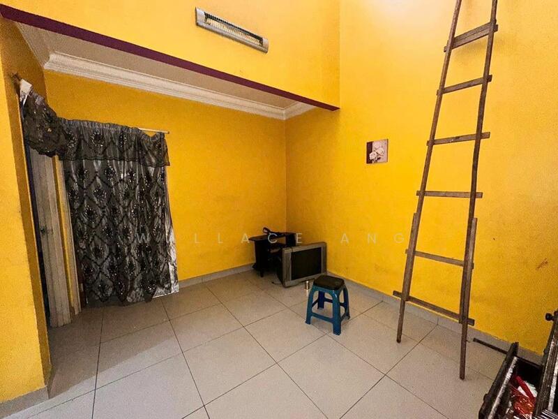 2-storey Terraced House for Sale in Taman Bestari Indah (Ulu Tiram) - Wallace Ang - Interior - PropertyGuru.com.my
