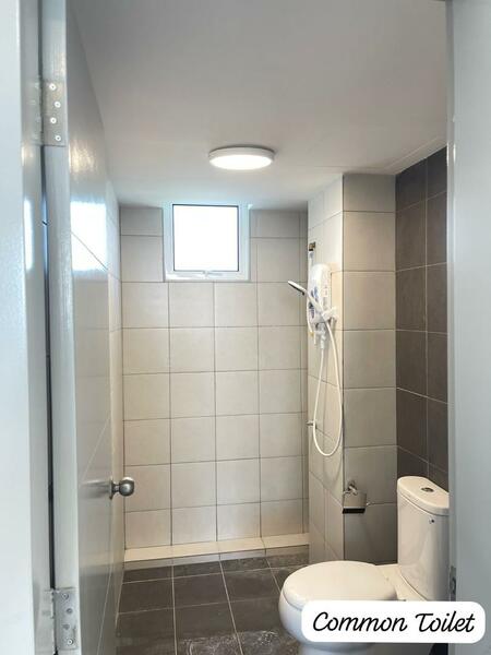 Fairview Residence untuk Untuk Disewa - RM 1,600 /bulan, Feb 2026 - Bathroom - PropertyGuru.com.my