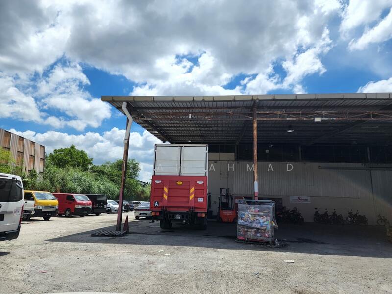 Warehouse for Rent in SS19 (Subang Jaya) - Zaidah Ahmad - Exterior - PropertyGuru.com.my