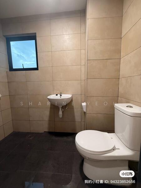 Service Residence for Sale at EDUSENTRAL - Sharine Yeoh - Bathroom - PropertyGuru.com.my