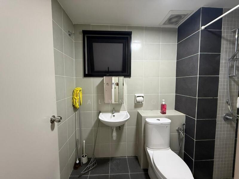 Condominium for Sale at Hillpark Residence - Valyn Ho - Bathroom - PropertyGuru.com.my