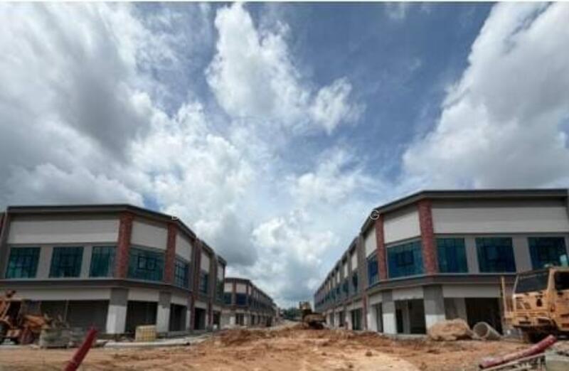 Shop for Rent in Bandar Gamuda Gardens (Rawang) - Bing Bing - Exterior - PropertyGuru.com.my