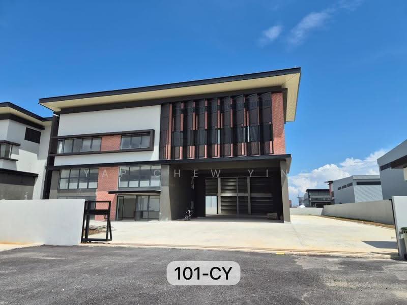 Semi-D Factory for Rent in Sungai Buloh (Selangor) - Yap Chew Ying - Exterior - PropertyGuru.com.my