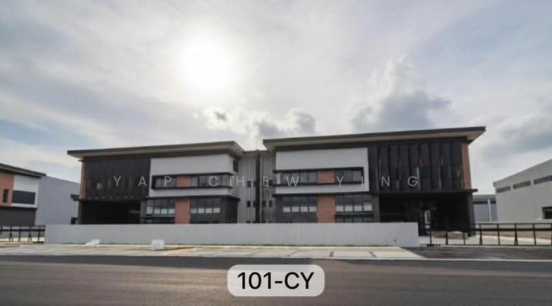 Semi-D Factory for Rent in Sungai Buloh (Selangor) - Yap Chew Ying - Exterior - PropertyGuru.com.my