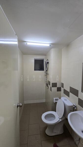 Apartment for Sale at Seri Mutiara - Zuraina Rajudin - Bathroom - PropertyGuru.com.my