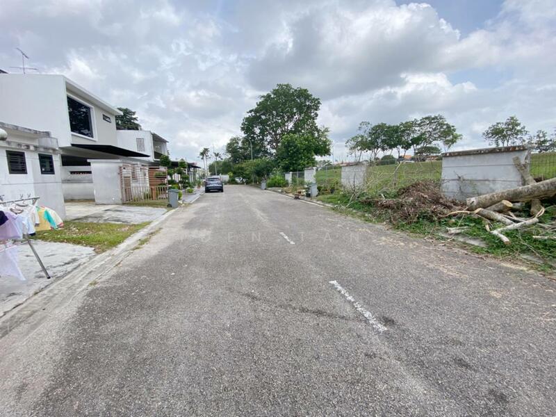 2-storey Terraced House for Sale in Taman Pelangi Indah (Ulu Tiram) - Iden Tan - Exterior - PropertyGuru.com.my