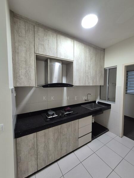 Apartment for Sale at Karisma @ Eco Majestic - KK HEW - Kitchen - PropertyGuru.com.my