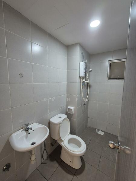Apartment for Sale at Karisma @ Eco Majestic - KK HEW - Bathroom - PropertyGuru.com.my