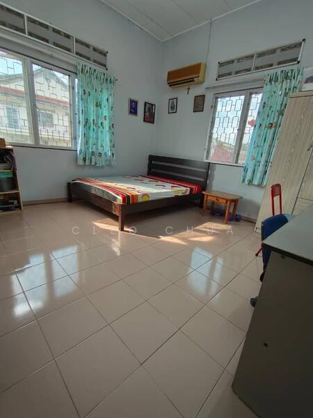 Taman Rahang Seremban untuk Untuk Dijual - RM 680,000, Feb 2026 - Bedroom - PropertyGuru.com.my