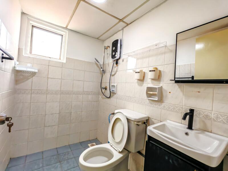Condominium for Rent at Pantai Hillpark 2 - Rex Tan - Bathroom - PropertyGuru.com.my