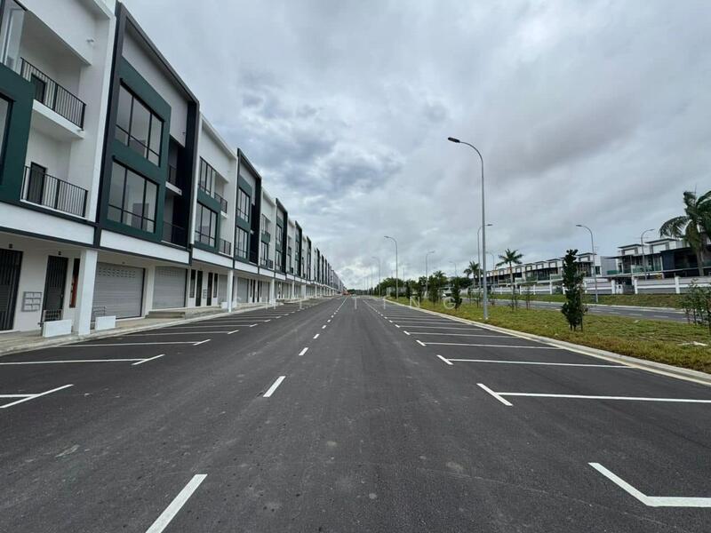 Shop for Sale in Taman Mount Austin (Tebrau) - Shi Ting - Exterior - PropertyGuru.com.my