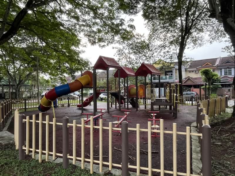 2-storey Terraced House for Sale in Seksyen 8 (Kota Damansara) - Meoon Khor - Exterior - PropertyGuru.com.my