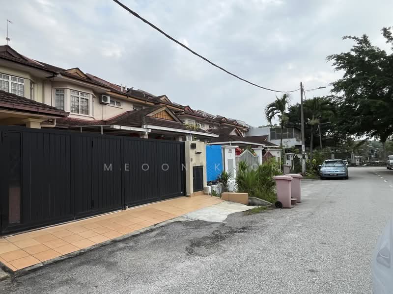 2-storey Terraced House for Sale in Seksyen 8 (Kota Damansara) - Meoon Khor - Exterior - PropertyGuru.com.my