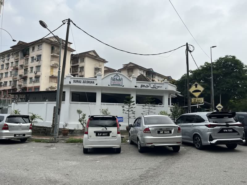 2-storey Terraced House for Sale in Seksyen 8 (Kota Damansara) - Meoon Khor - Exterior - PropertyGuru.com.my
