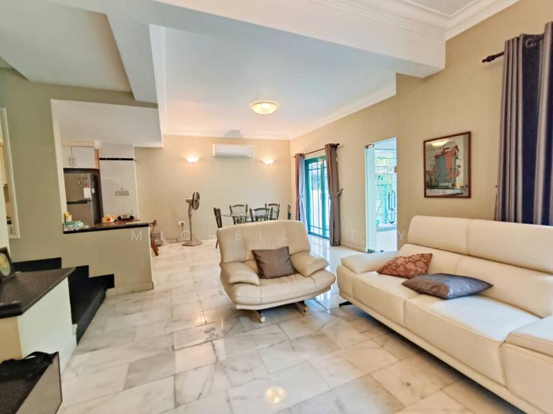 Octville Townhouse untuk Untuk Disewa - RM 2,200 /bulan, Feb 2026 - Living Room - PropertyGuru.com.my
