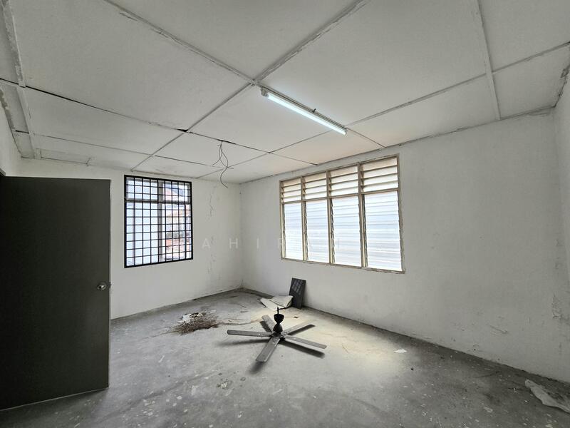 2-storey Terraced House for Sale in Bandar Rinching Seksyen 5 (Semenyih) - Mahirah . - Interior - PropertyGuru.com.my