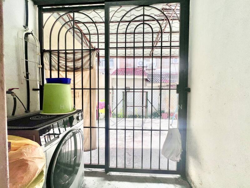 2-storey Terraced House for Sale in Taman Puncak Jalil (Seri Kembangan) - Harun Osman - PropertyGuru.com.my