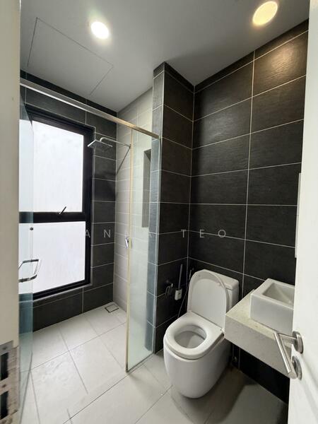 For Rent - Le Pavillion