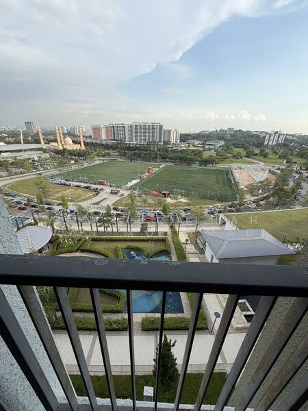 Radia Residences untuk Untuk Disewa - RM 2,500 /bulan, Feb 2026 - Balcony - PropertyGuru.com.my