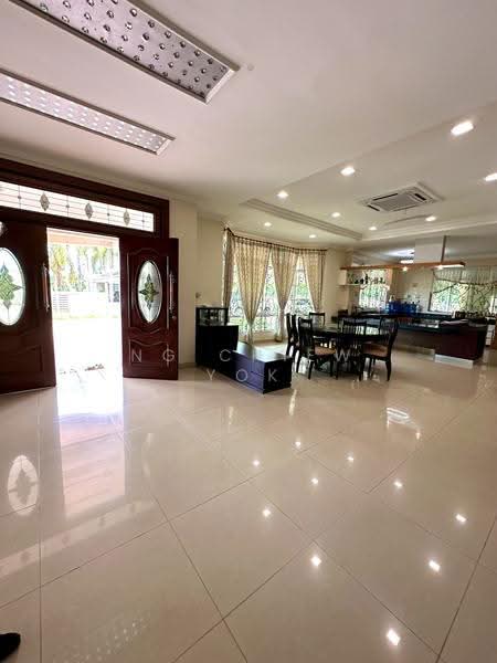 Bungalow House for Rent in Kota Kinabalu (Sabah) - Ng Chiew Yok - Entrance - PropertyGuru.com.my