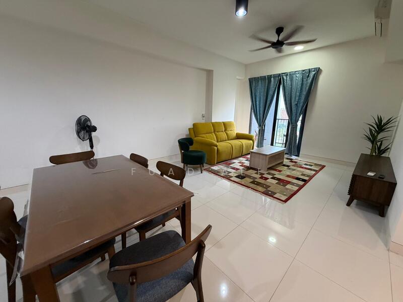 Radia Residences untuk Untuk Disewa - RM 2,500 /bulan, Feb 2026 - Living Room - PropertyGuru.com.my